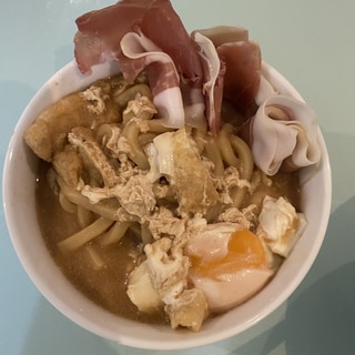 たんぱく質たっぷりココナッツミルク入り煮込みうどん